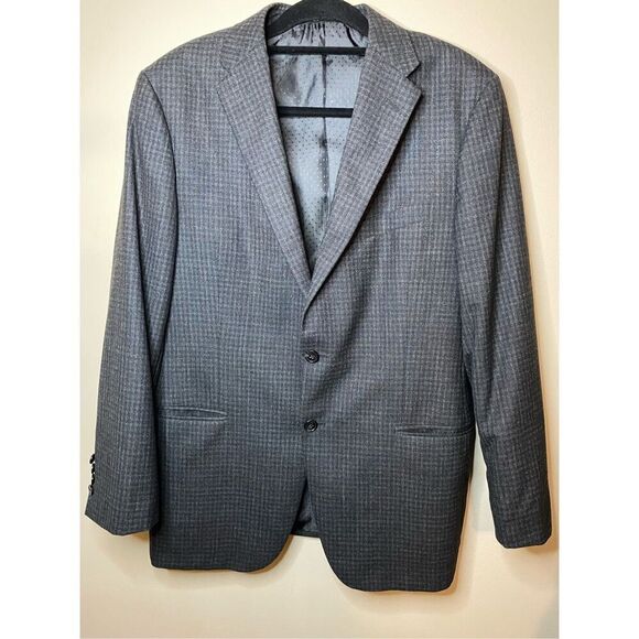 42 Reg 100% wool blazer in subtle check pattern. EUC. Measurements included. - Picture 1 of 7